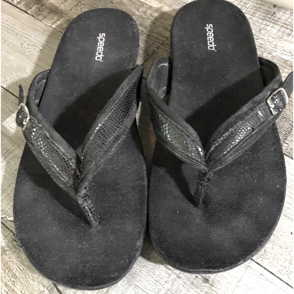 Speedo sandals size 6 black